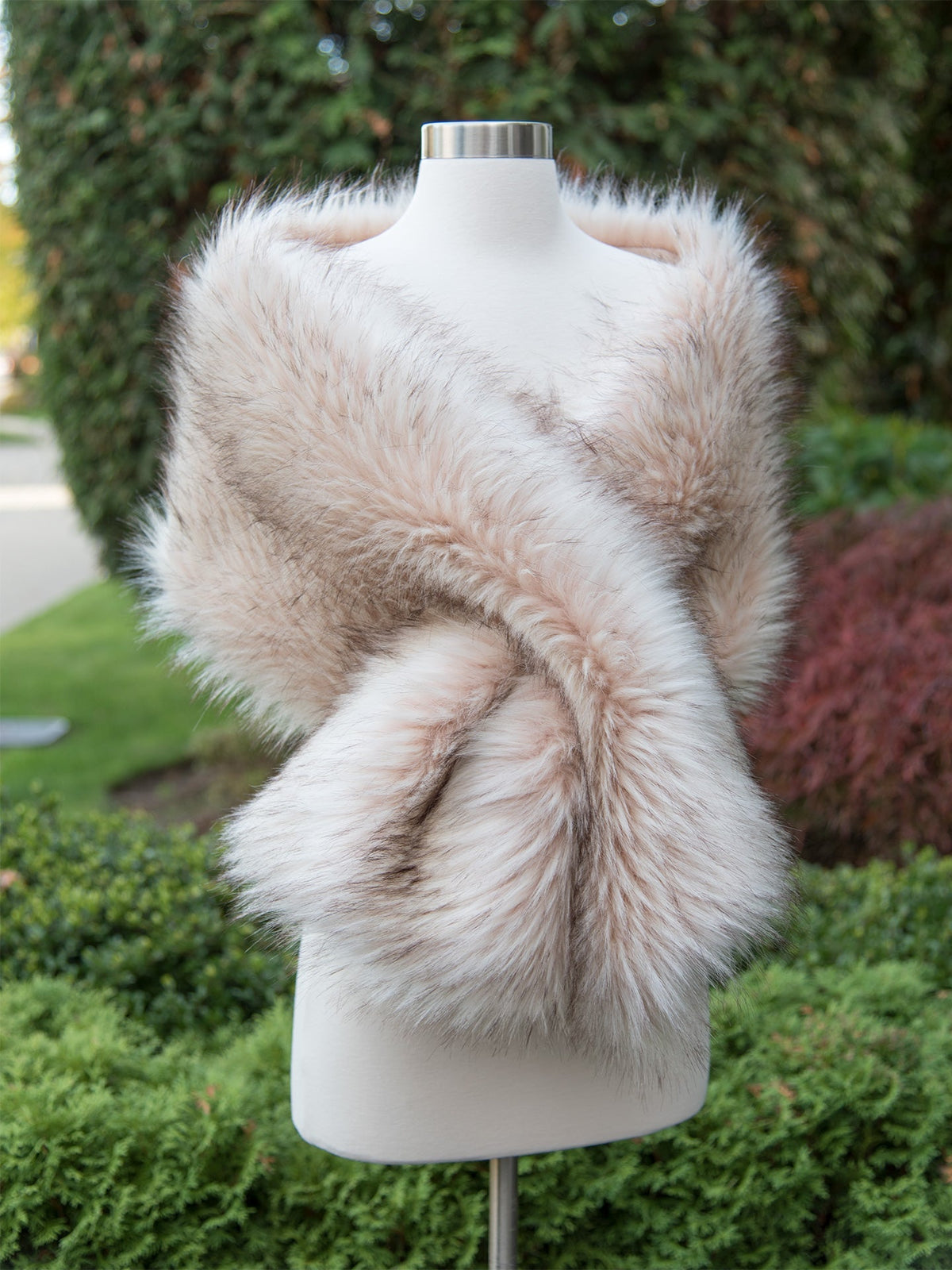 Women's Light Blush Faux Fur Wrap Bridal Evening Stole